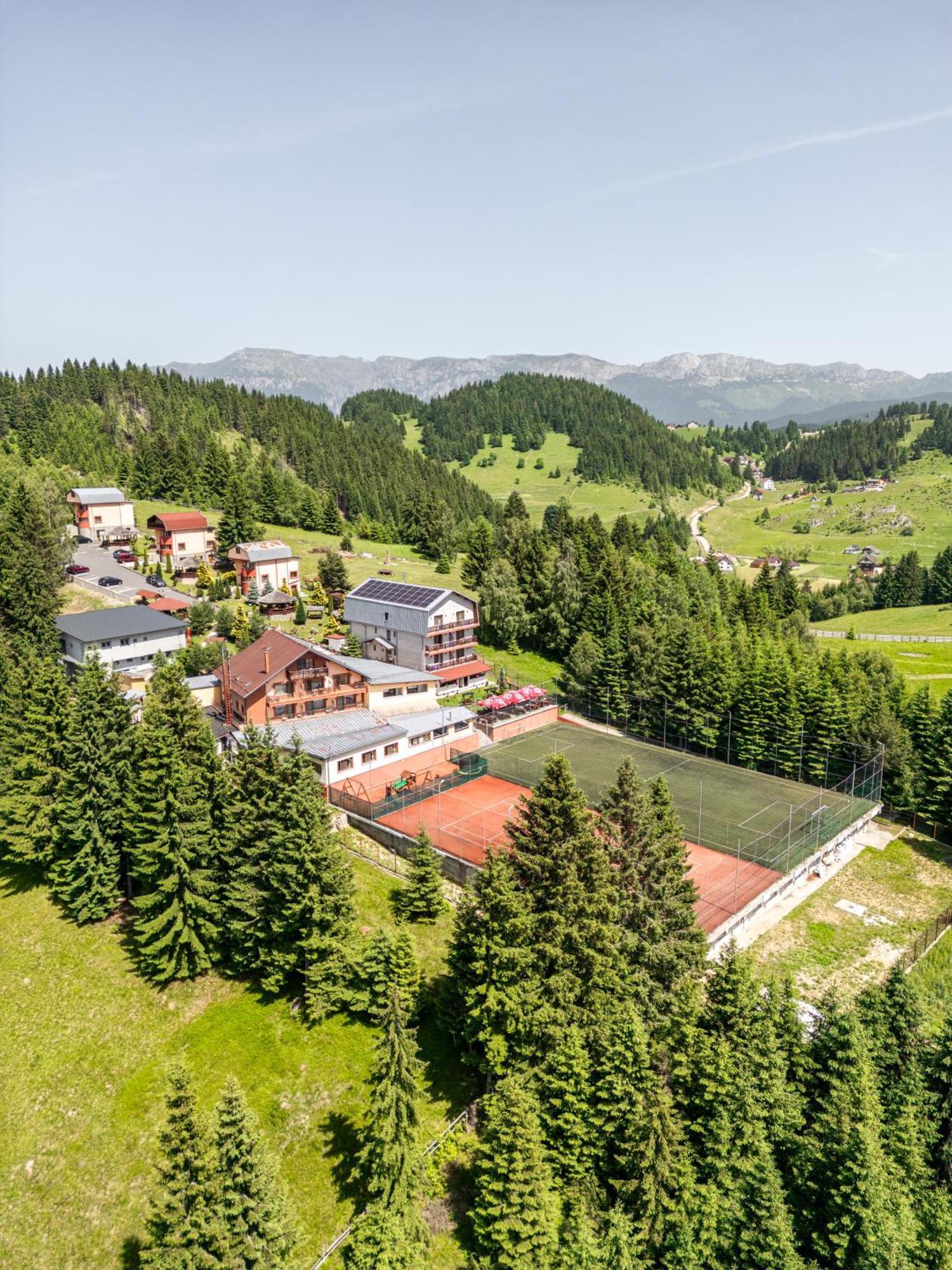 Resort Europark Fundata Exteriér fotografie