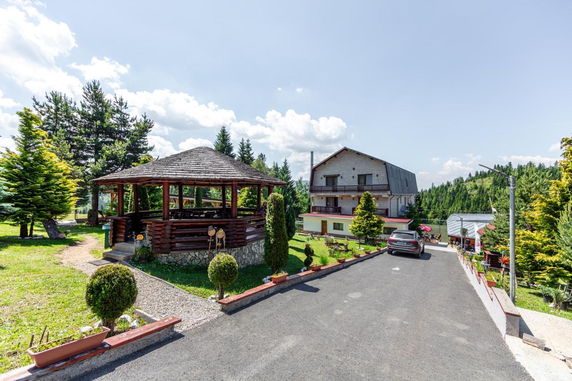 Resort Europark Fundata Exteriér fotografie